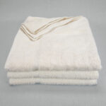 27x52 Ivory Bath Towel 12lb