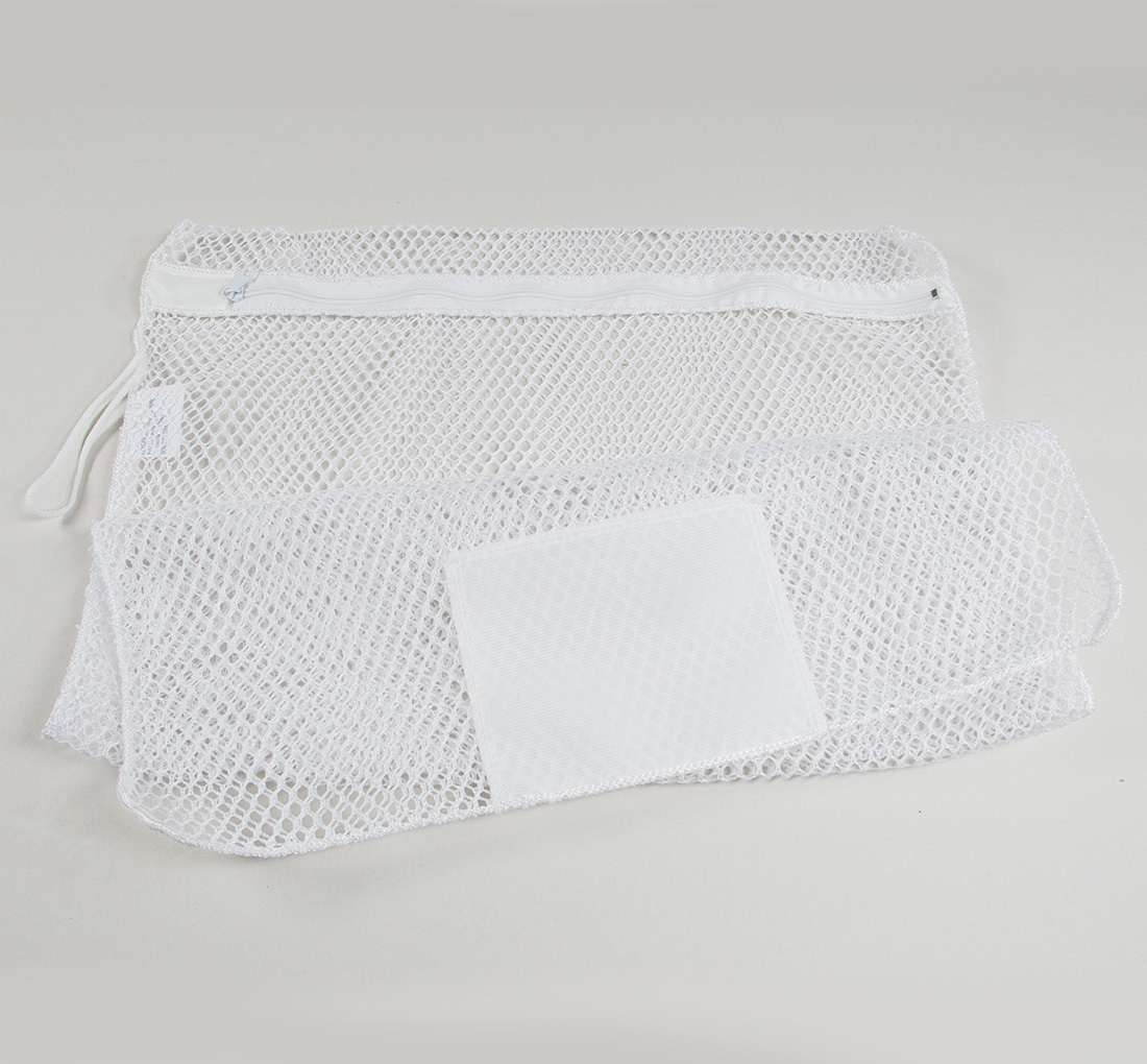 Mainstays White Mesh Delicates Wash Bag with Zipper Closure, 15 x 18 
